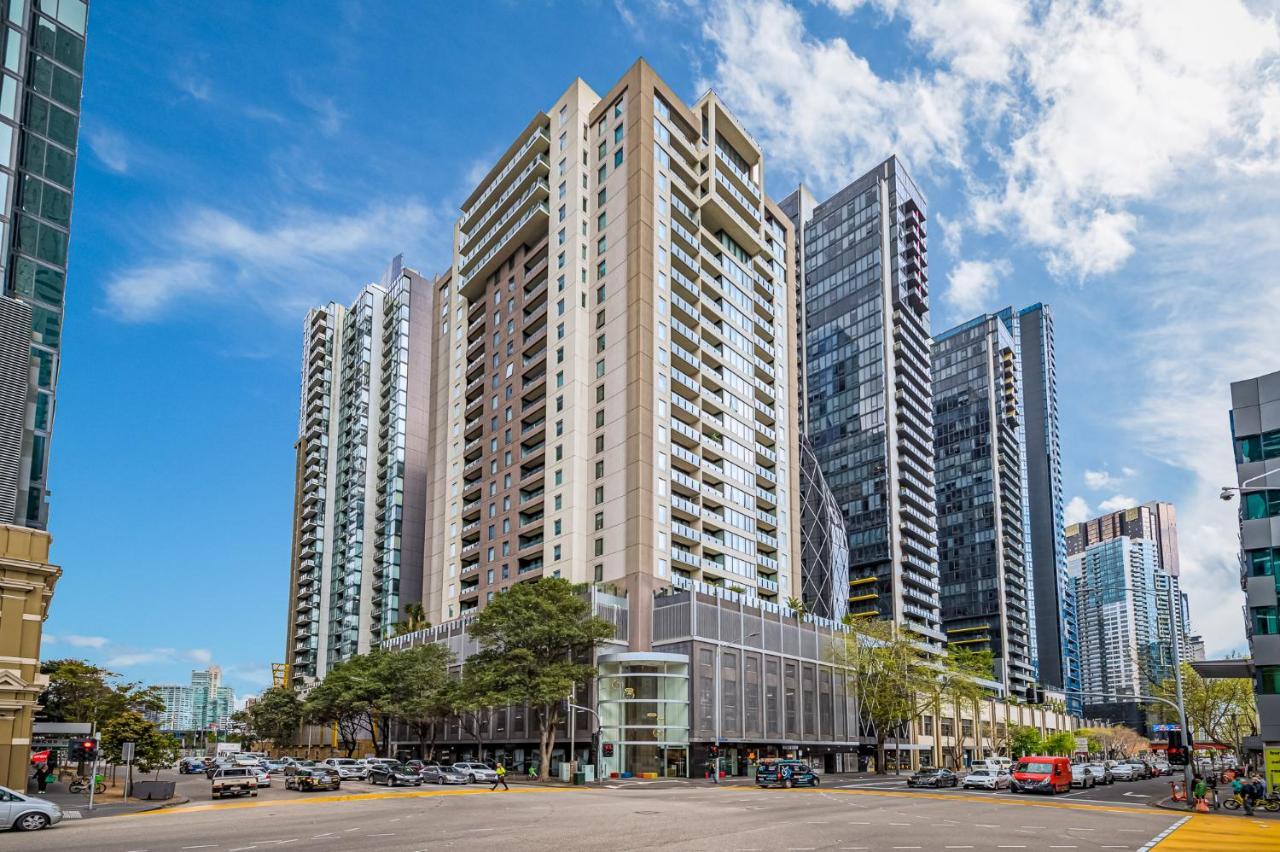 Exclusive Stays - The Summit Melbourne Exterior photo